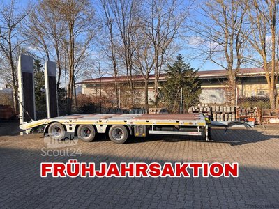 Tieflader Anhänger Möslein TT 34 Zugrohr Gerade  34 t GG Tridem- Tieflader 3 Achs, gelenktNeufahrzeug neu
