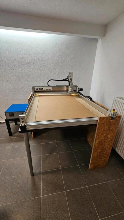 CNC Portalfräsmaschine incl. Zubehör BZT