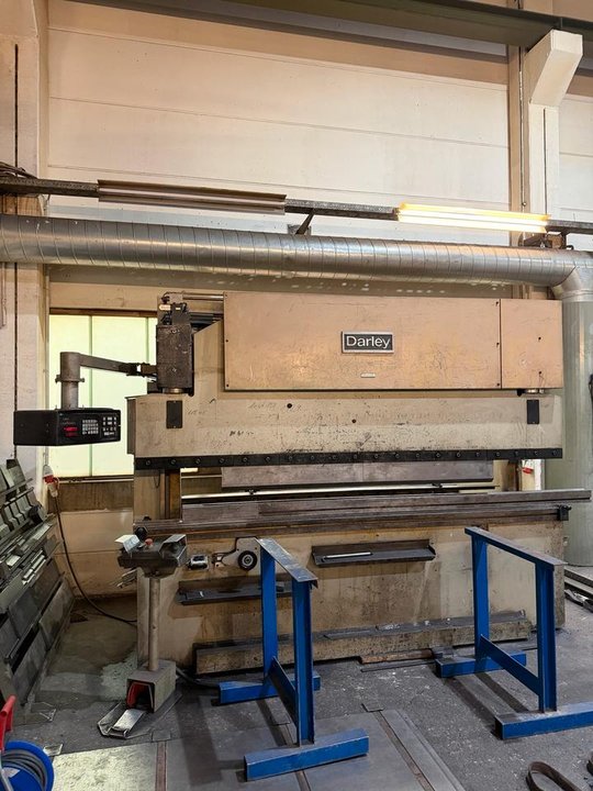 Abkantpresse Darley