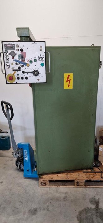 Schaltschrank für ELB Flachschleifmaschine