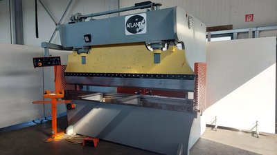 Hydr. Abkantpresse ATLANTIC, HPAT 30/200, Bj. 89, 25200