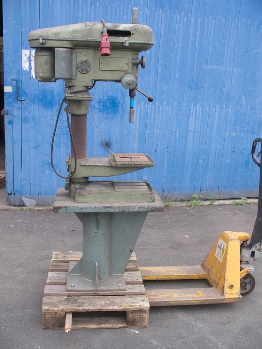 Stand drilling tool Flott B15