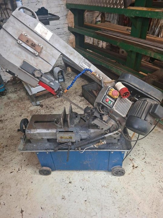 Metallbandsäge BS180 mit Kühlung