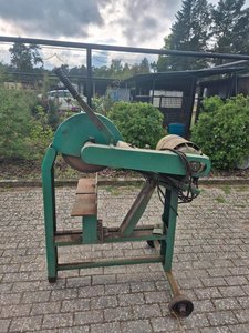Robuste grüne Kreissäge für Metallarbeitung