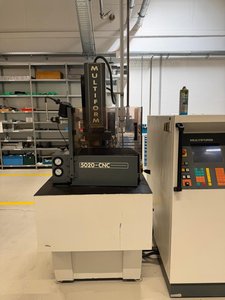 Deckel Multiform Senkerodiermaschine