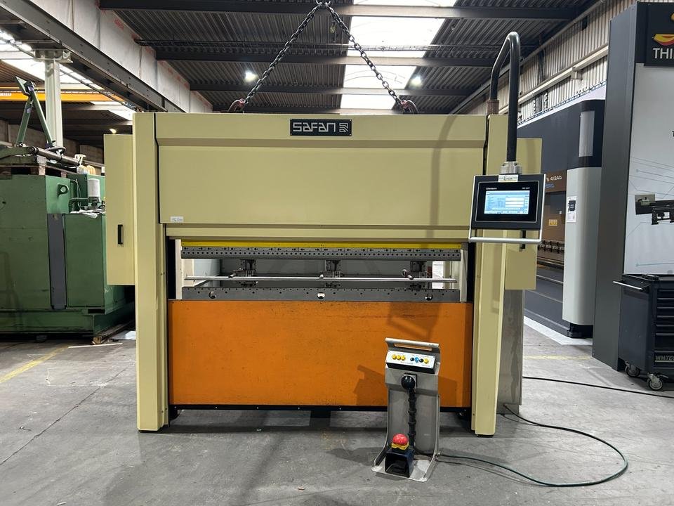 Abkantpressen Safan SMK40-2100
