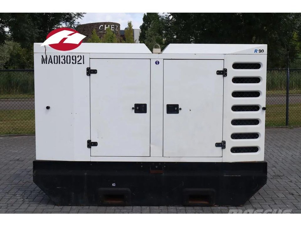 Sdmo R90C3 | 90 KVA | 400 V