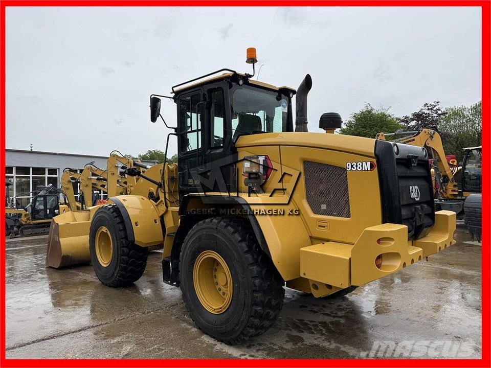 CAT 938M - Highlift