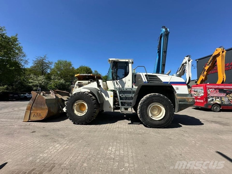 Liebherr L 566
