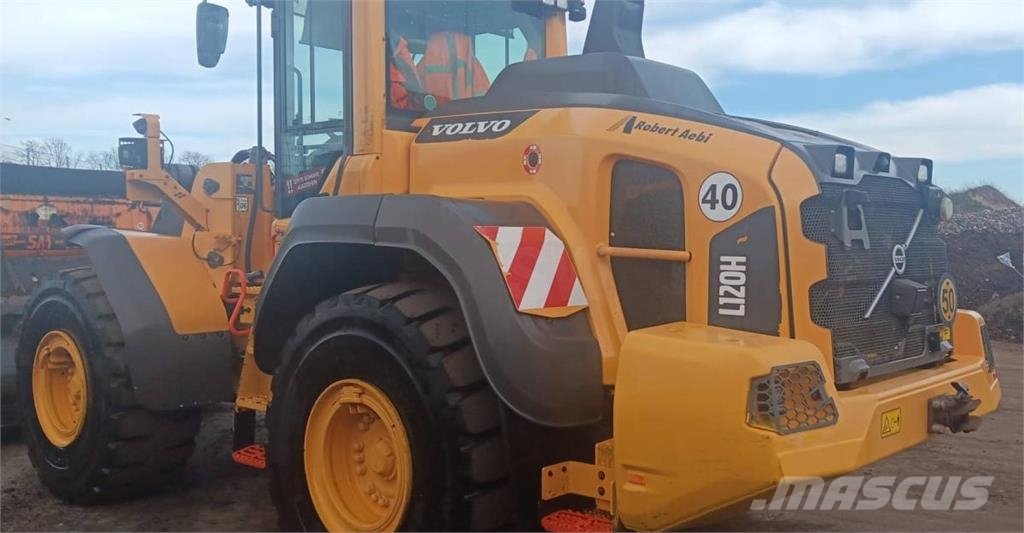 Volvo L120H Long Boom