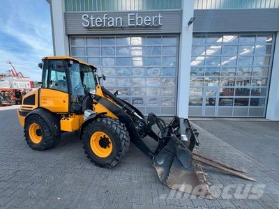 JCB 409 SV / nur 2.496h / Klima Klappschaufel Gabel