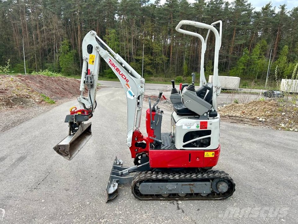 Takeuchi TB 210R V1