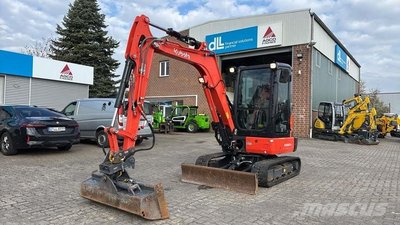 Kubota KX037-4