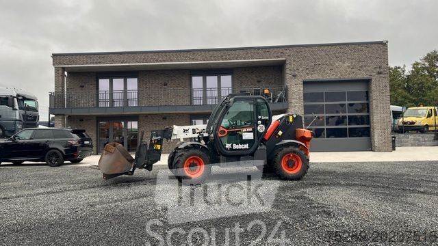 Radlader BOBCAT T35.105LB Teleskoplader 7600 Kg Gabel Schaufel gebraucht