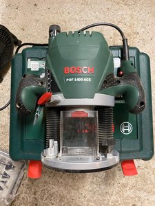 Bosch Oberfräse POF 1400 ACE + Zubehör & Fräser-Set – Top Zustand