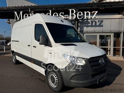 Используется камера Mercedes-Benz eSprinter 312 Climate Camera