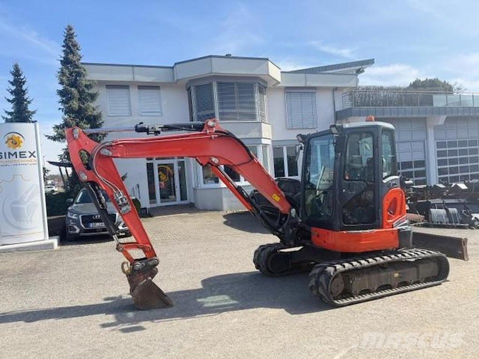 Kubota U55-4