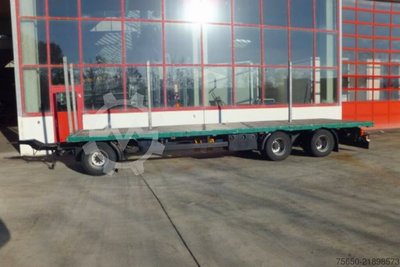  3 Achs  3 Achs Jumbo- Pritschenanhänger mit Steckrungen