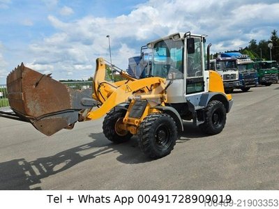 LIEBHERR 506 L   Schnellwechsler  Klappschaufel  +Gabel