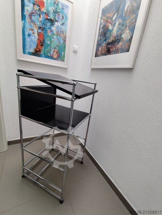 USM Haller Pult Stehtisch Regal