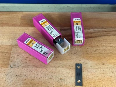 1800224 Posten Wendeschneidplatten Leuco 40x12x1,5