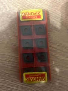 Sandvik Coromant Wendeschneidplatten CNMG 12 04 08-MF