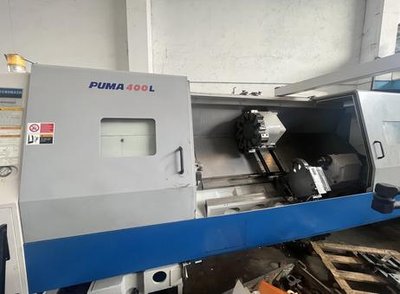 DAEWOO Puma 400L CNC lathe