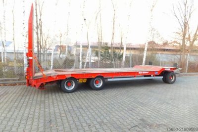 Müller Mitteltal T 3  3 Achs Tieflader- Anhänger