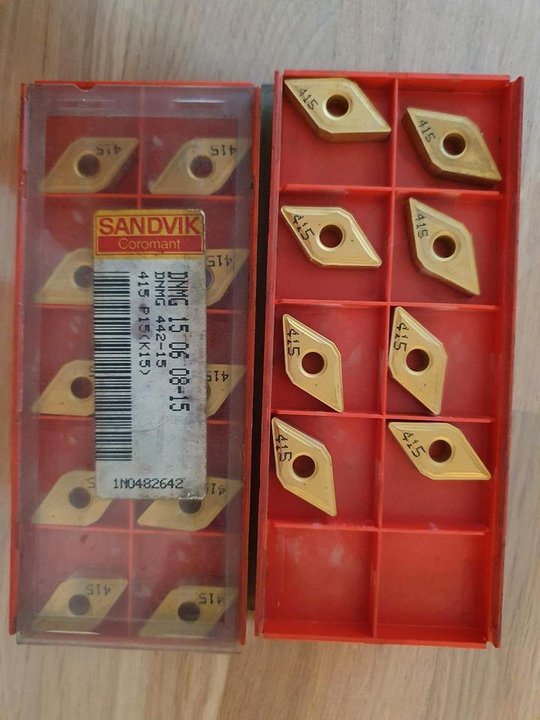Wendeschneidplatten Sandvik DNMG 15 06 08-15
