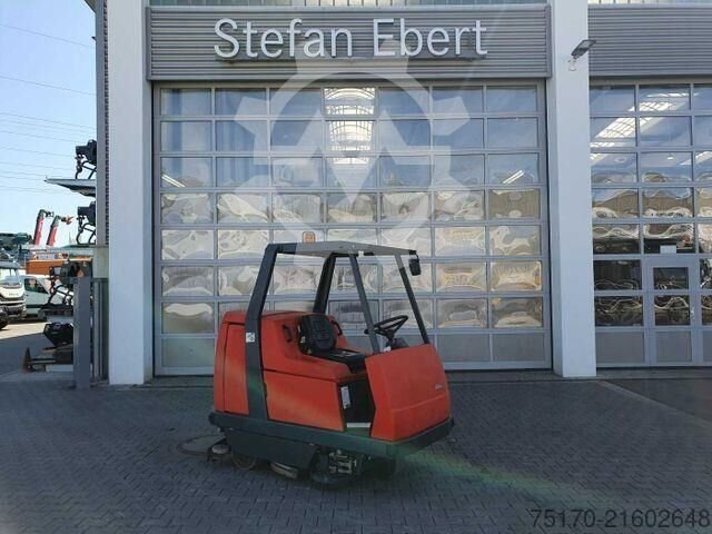 Hako matic B 1100 / nur 704h! / 2006