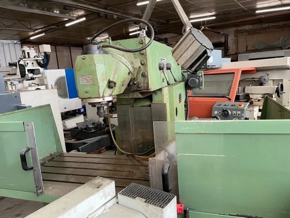 CME FC 1100 CNC універсальний фрезерний верстат