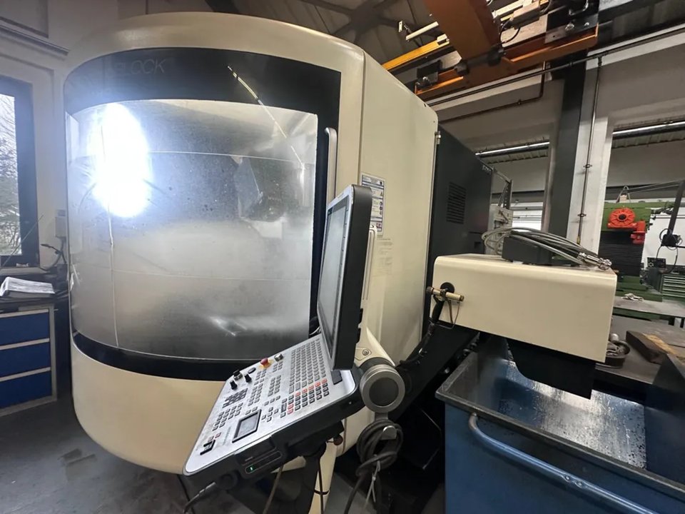 2010 DECKEL MAHO DMU80monoBlock CNC Universal-Bearbeitungszentren