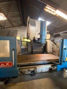 ANAYAK VH2200 CNC фрезерний верстат