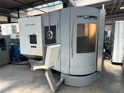 Milling машина CNC 5-осьовий чохол Maho DMC 60 T з знімним столиком