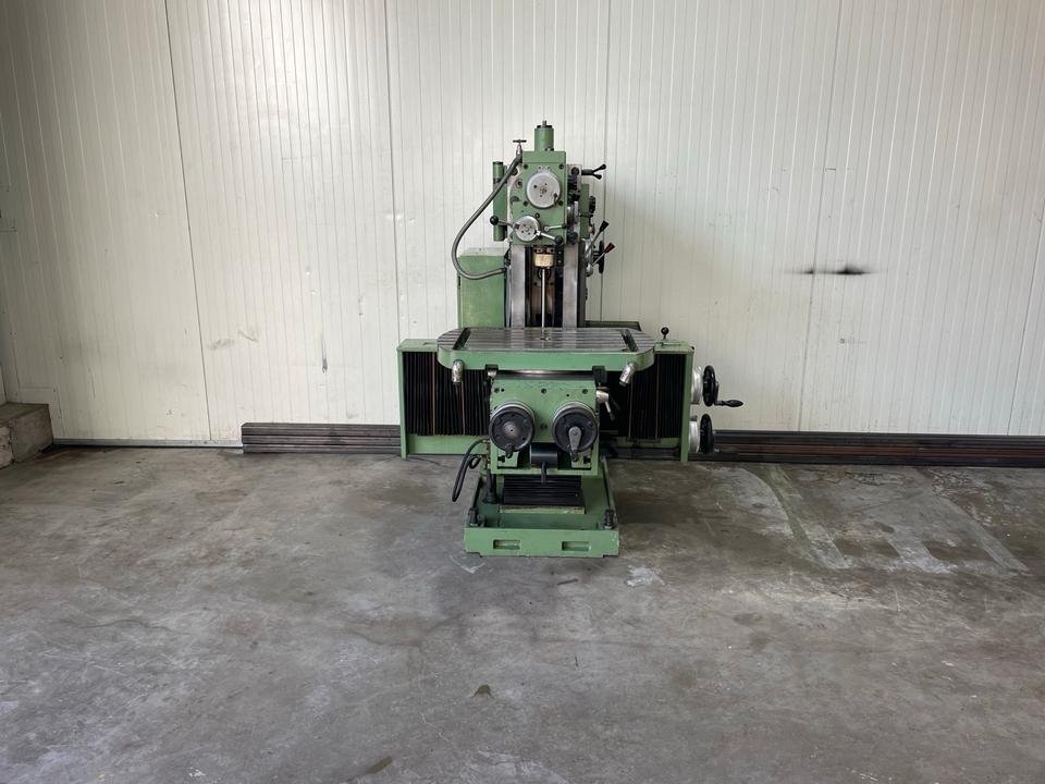 Universal milling machine tool milling machine Maho