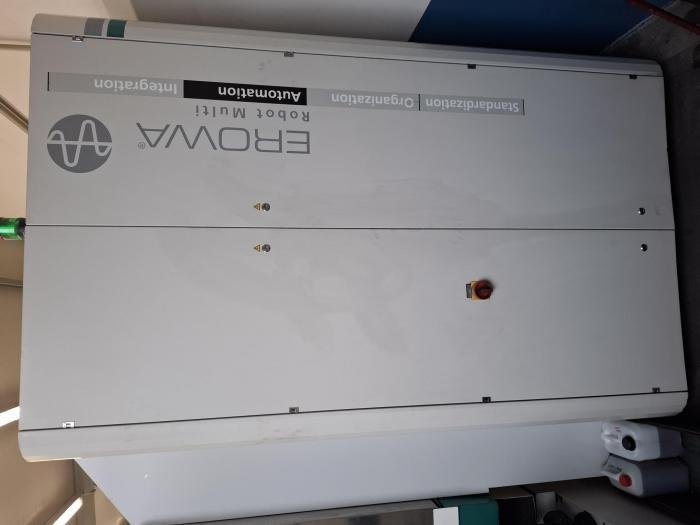 Універсальні фрезерні верстати PICOMAX 90-HSC + робот,31835