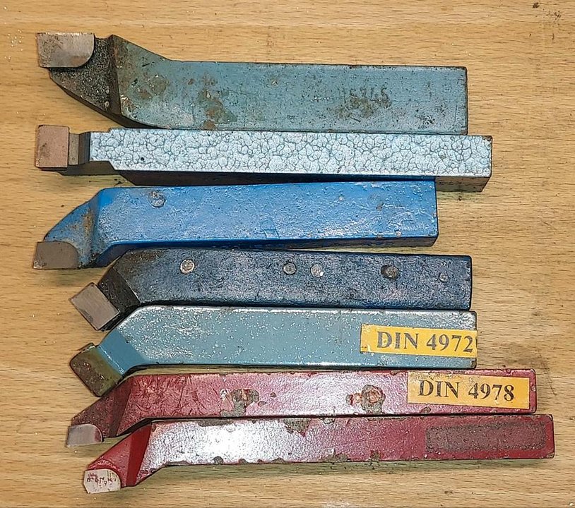 Drehstähle mit Hartmetallplatte