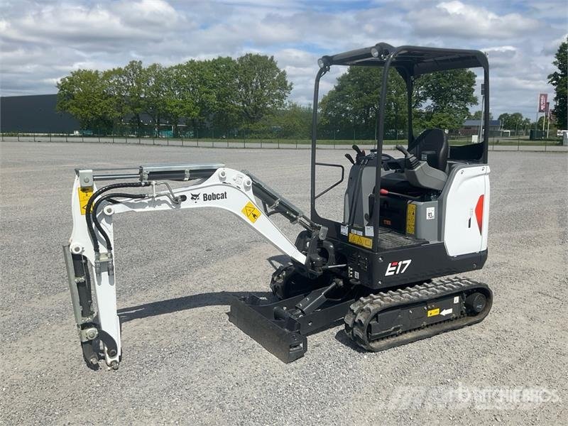 Bobcat E17