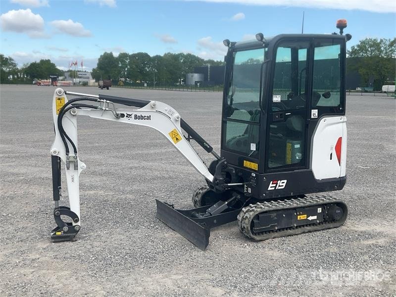 Bobcat E19