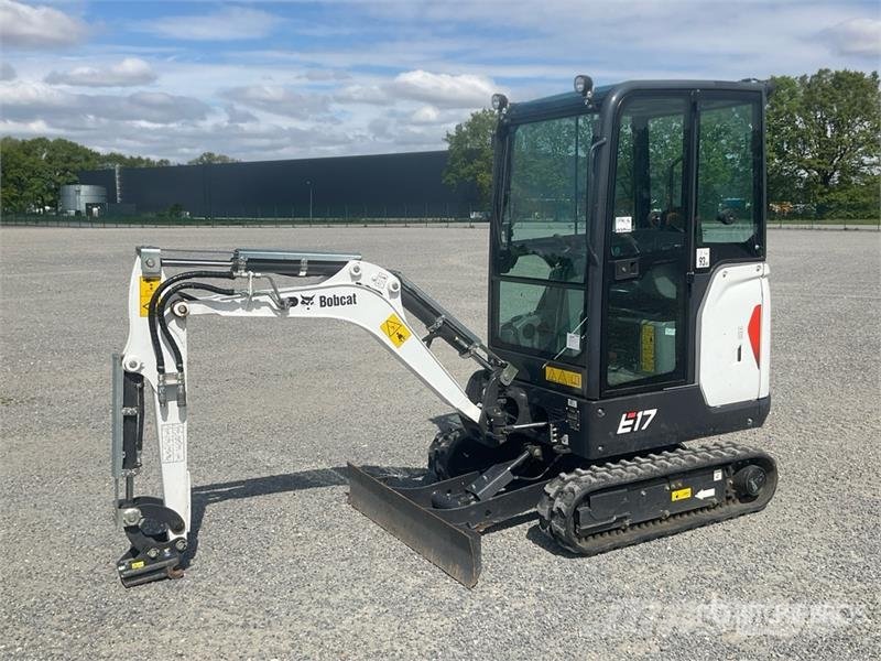 Bobcat E17