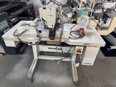 Juki AMS-210D