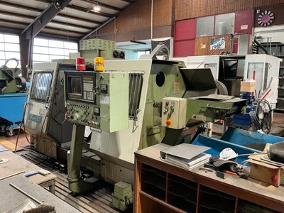1982 OKUMA LC20 CNC-Drehmaschine