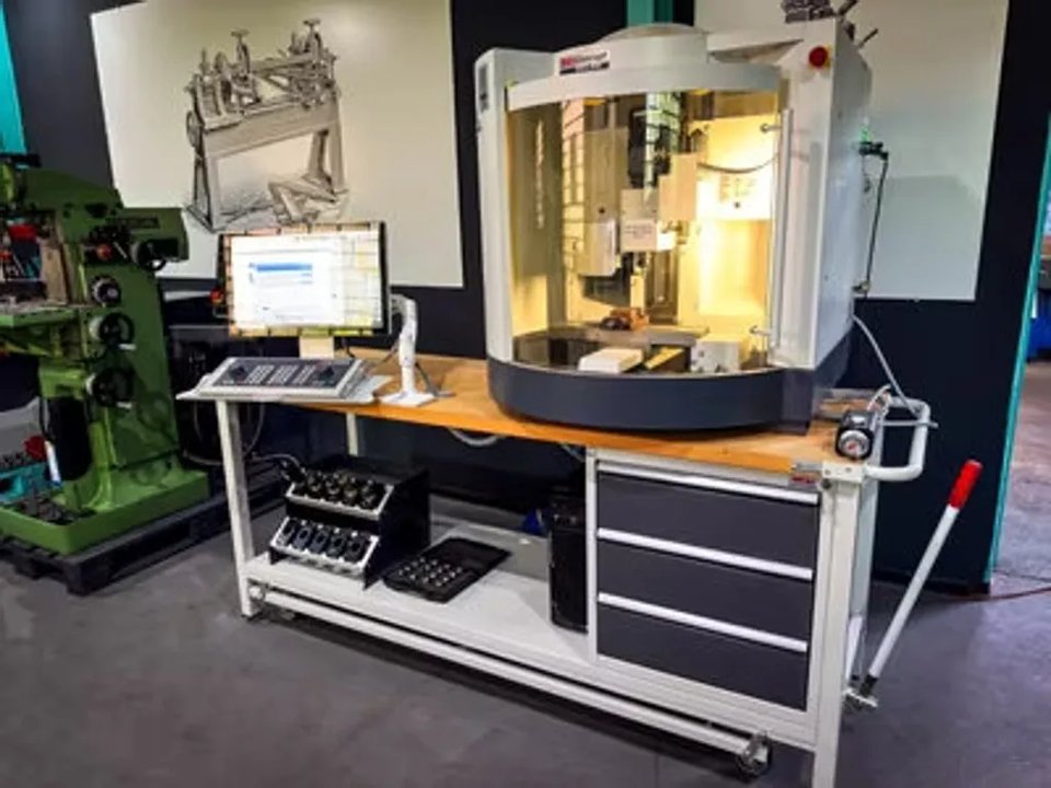 EMCO CONCEPTMILL 55 CNC Високоточні фрезерні машини