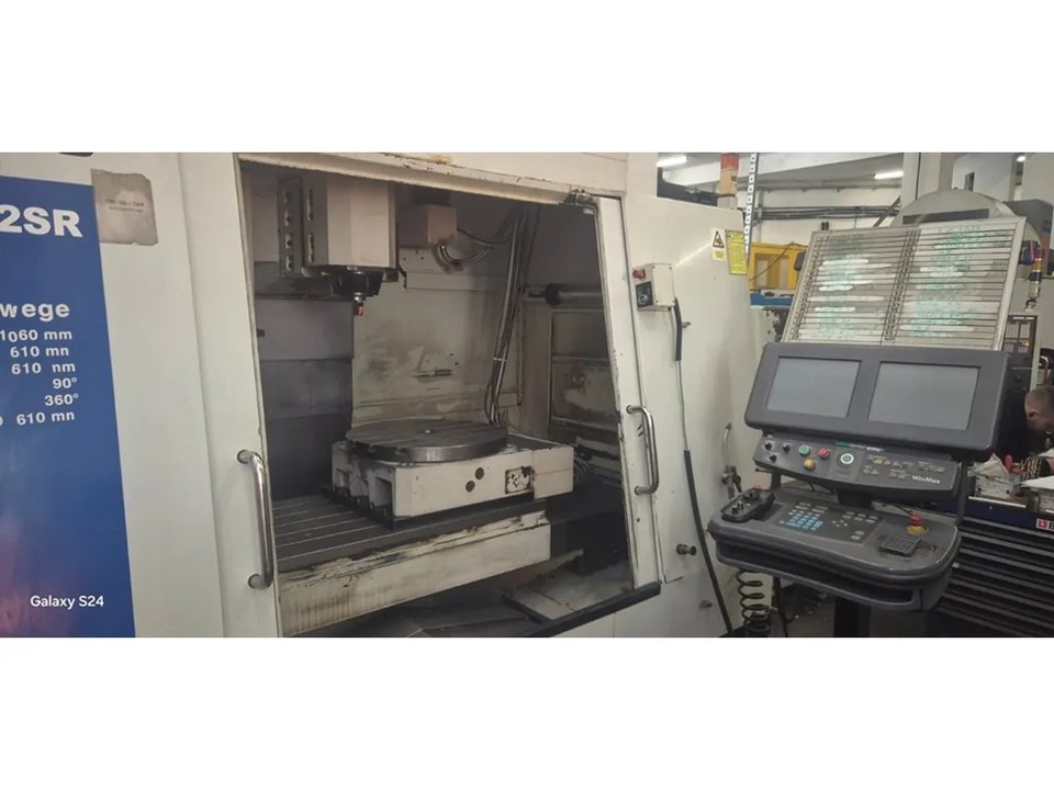 HURCO - VMX 42 SR - CNC Vertikales Bearbeitungszentrum - 2009