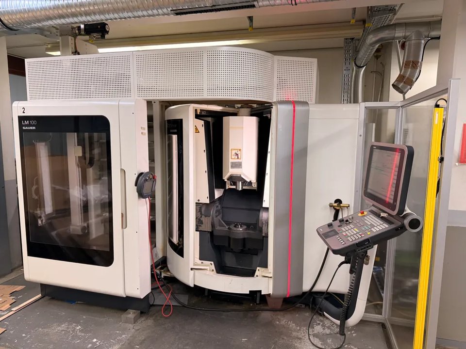DMG SAUER ULTRASONIC HSC LINEAR 20 HSC Bearbeitungszentrum