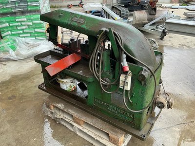 Bügelsägemaschine