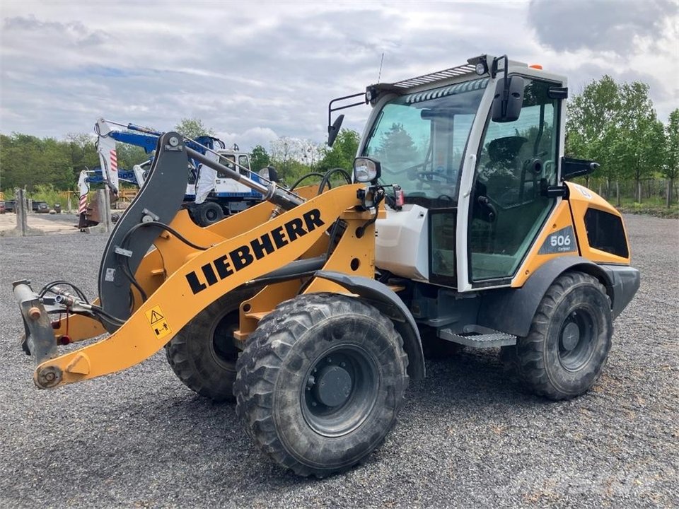 Liebherr L506 Compact