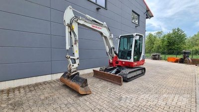 Takeuchi TB 250 - Powertilt