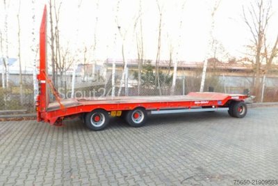 Tieflader Anhänger Müller Mitteltal T 3  3 Achs Tieflader- Anhänger gebraucht