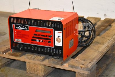 Gabelstaplerbatterie INDUSTRIE AUTOMATION intronic B plus 24V/50A gebraucht